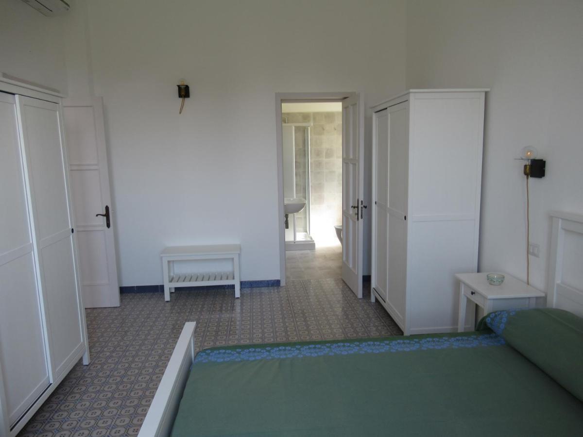 Villa Marta Tarente Extérieur photo